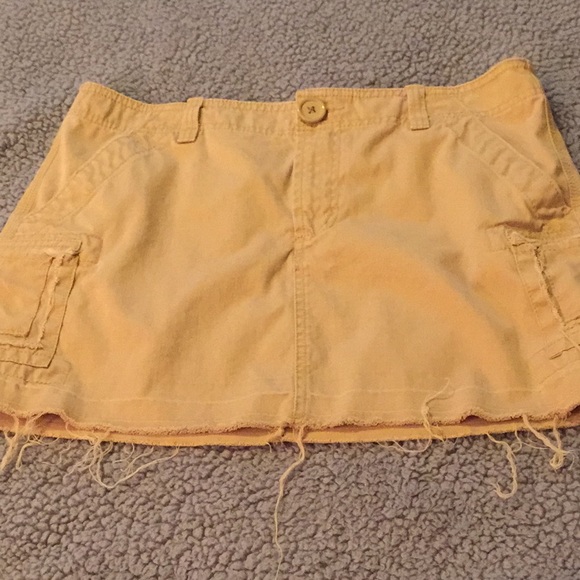 Old Navy Authentic Skirt. Khaki color - Picture 2 of 5